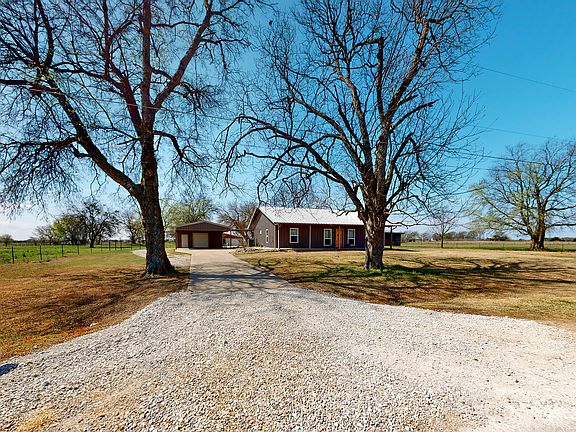 3rd image of 393 County Road 15300