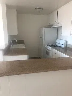 1400 Hermosa Ave — Photo 2