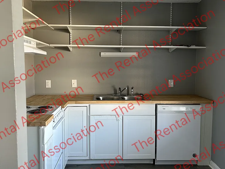 280 Central Ave #427 — Photo 9