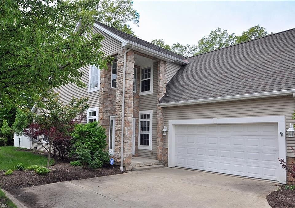 1st image of 30192 Shadow Creek Dr Unit 7
