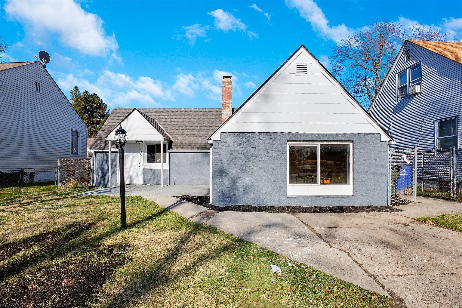 1065 Wellington Blvd photo 1