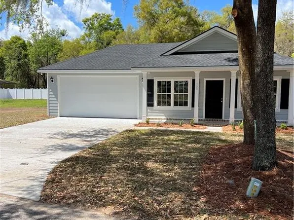 1123 Old River Rd, Darien, GA 31305