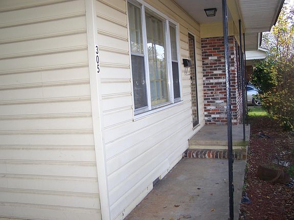 3rd image of 305 James I Harrison Jr Pkwy