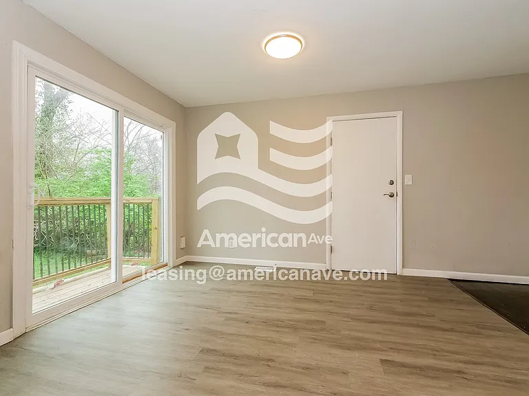 865772_006_dining_room_13663317.jpg