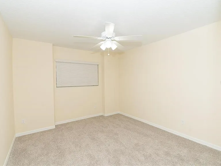 9018 Verona Sound Way — Photo 14