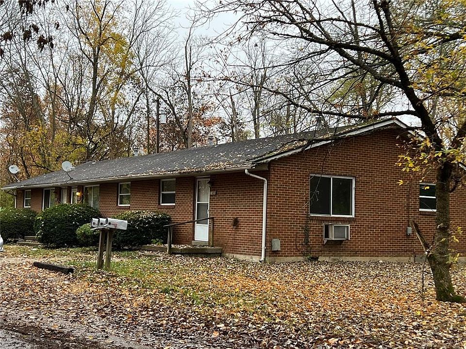2nd image of 1600 Dewitt Dr