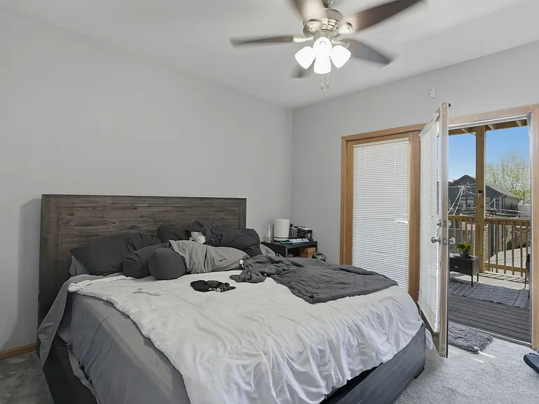 2032 W Huron St #2 — Photo 8