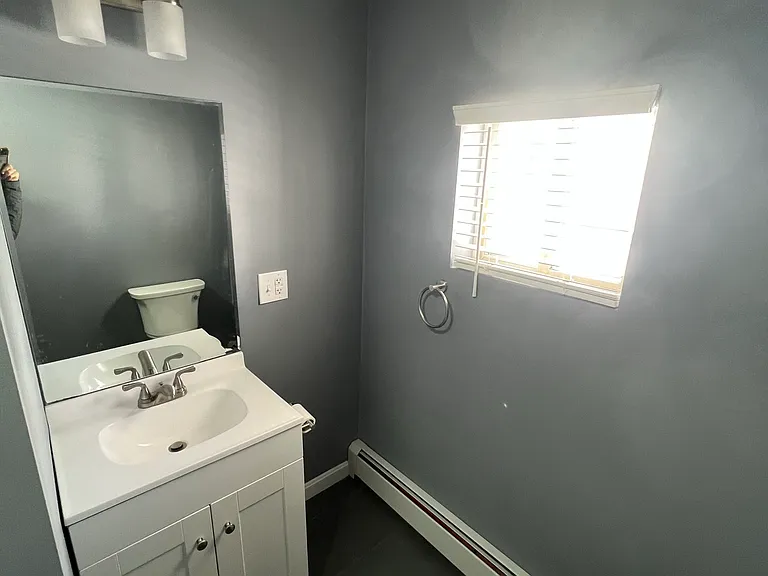 171 Essex St #1 — Photo 10
