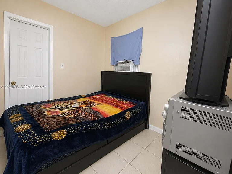 520 SW 6th Ave #2 — Photo 9