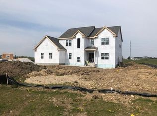 3107 Monona Ct, Oconomowoc, WI 53066