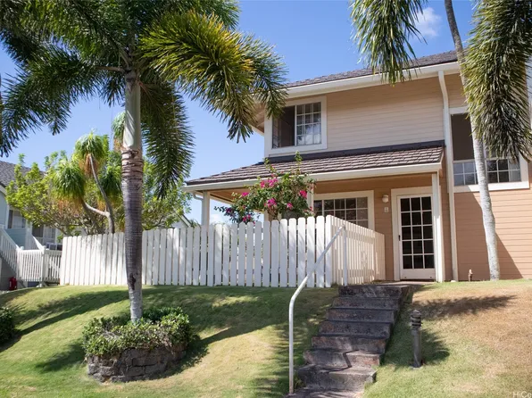 94-1477 Waipio Uka St APT G104, Waipahu, HI 96797