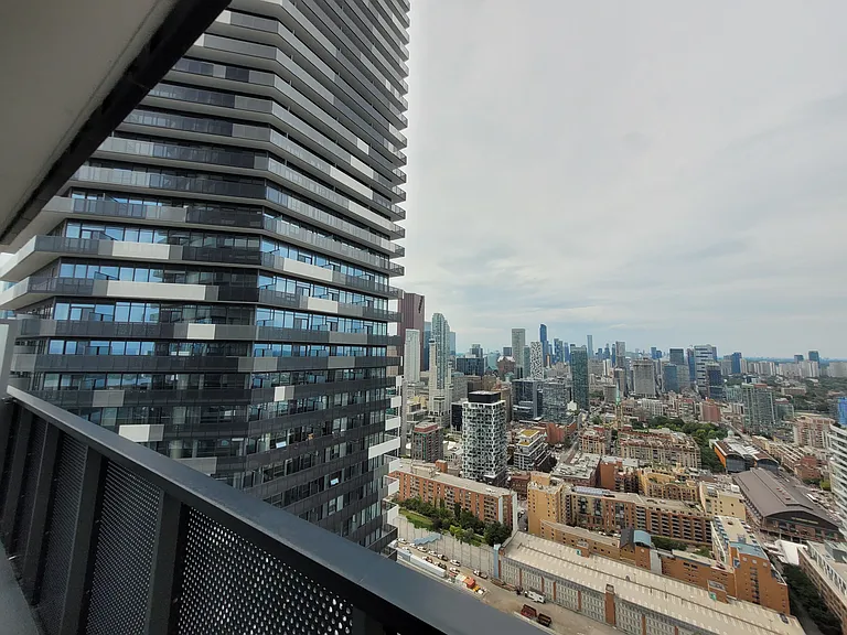 138 Downes St #55 — Photo 37