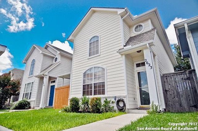 1st image of 2623 Crown Arbor Dr