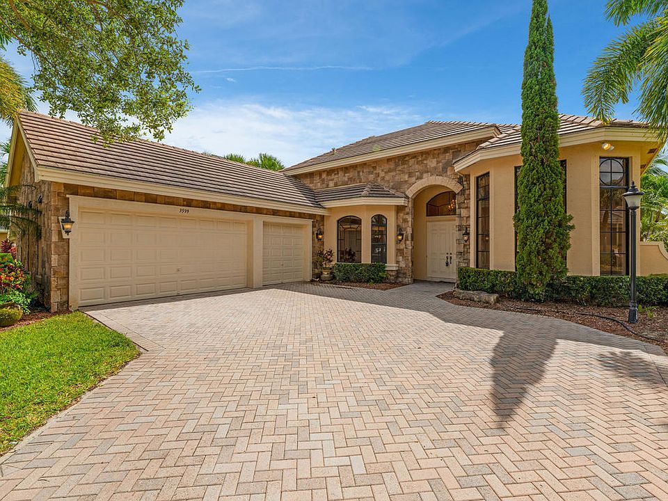 1st image of 3599 Collonade Dr