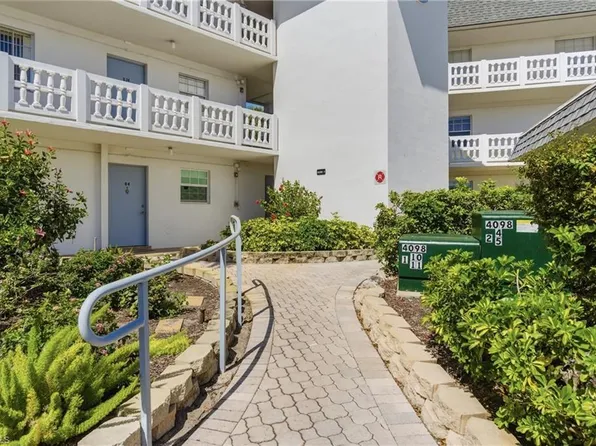 315 Saint Andrews BLVD #D5, NAPLES, FL 34113