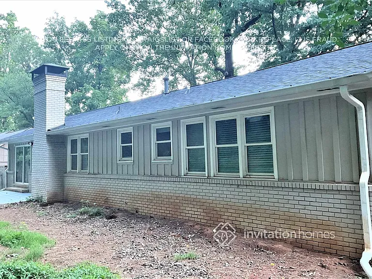2846 Cedarbrook Dr — Photo 18