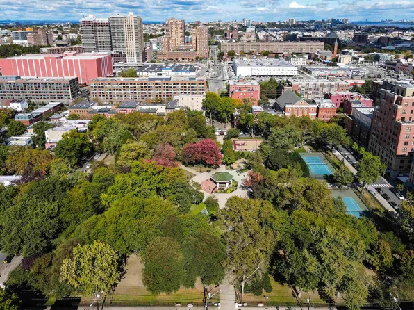 168 Coles Street image 25 of 25