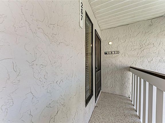5th image of 1801 Gulf Dr N Unit 287