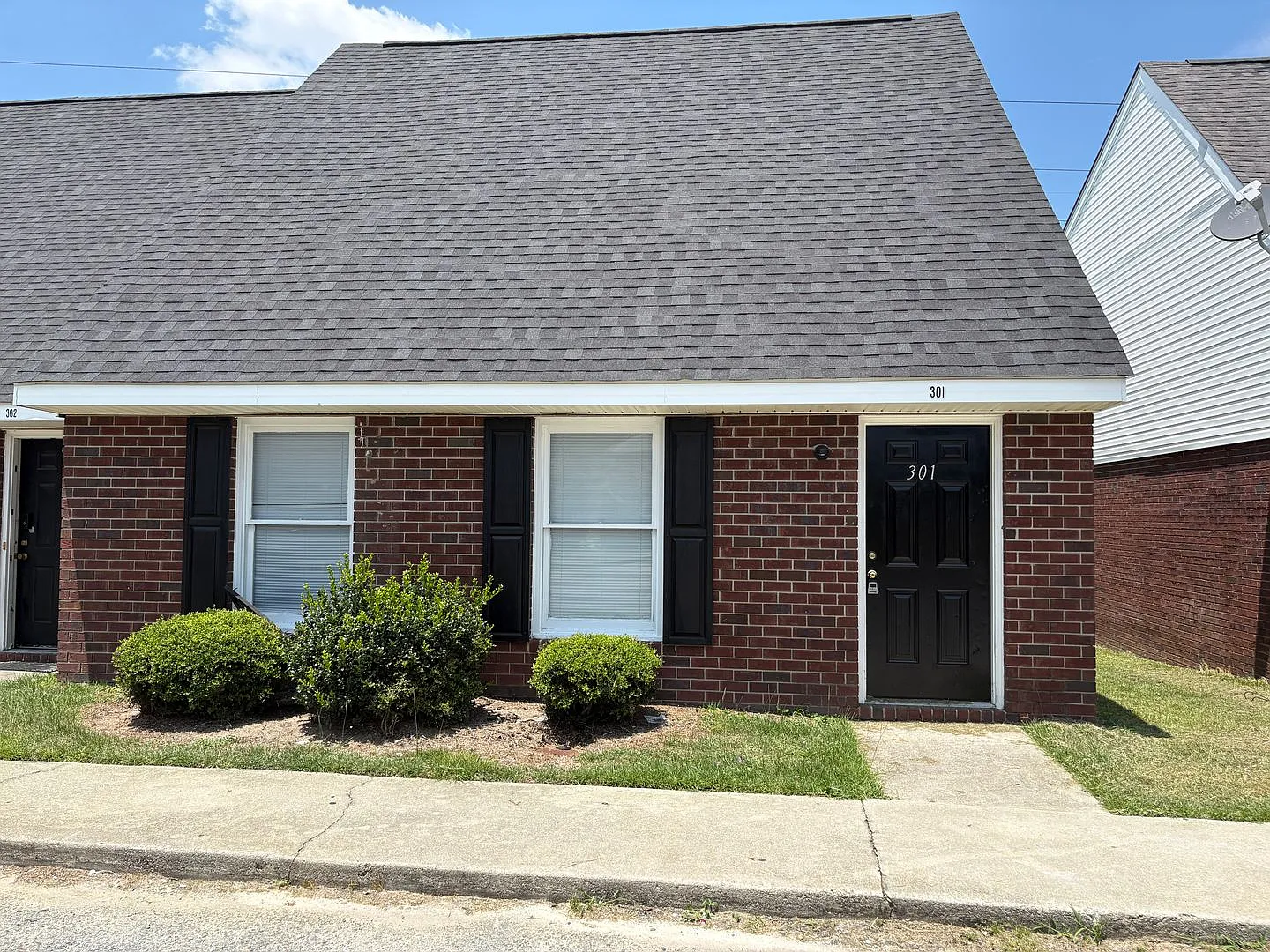 Park Place Townhomes! — Photo 1