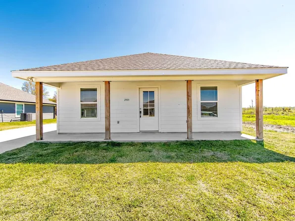 2571 Pineneedle St, Thibodaux, LA 70301
