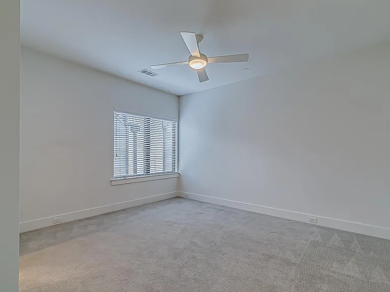 2707 Kimsey Dr #101 — Photo 33