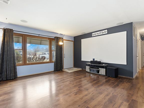 4th image of 3324 Lynwood Ave