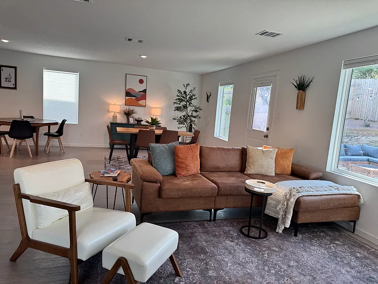 14811 Warwick Shire — Photo 4