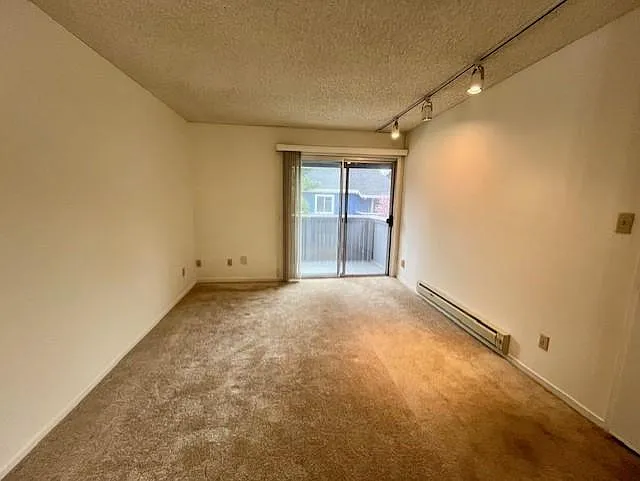 404 Boardwalk Ave #14 — Photo 6