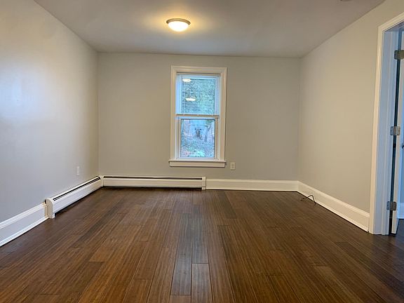 5th image of 24 Perkins St #1