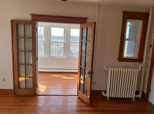 36 Miles Ave, Middletown, CT 06457