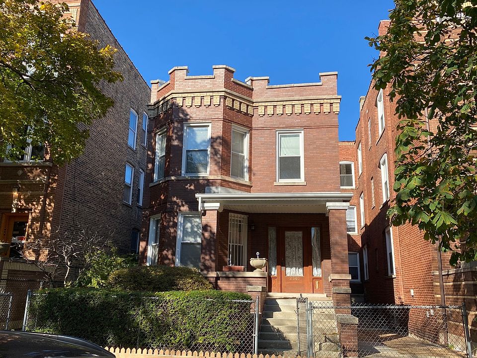 1st image of 2340 W Thomas St #1R