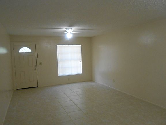 2nd image of 770 Whippoorwill Dr