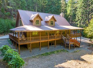 1900 Maple Dr, Weed, CA 96094