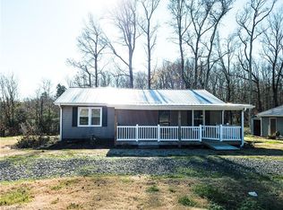 2008 Huffine Mill Rd, Mc Leansville, NC 27301