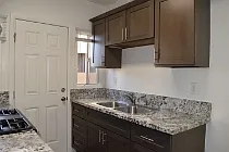 903 Mariposa St — Photo 9