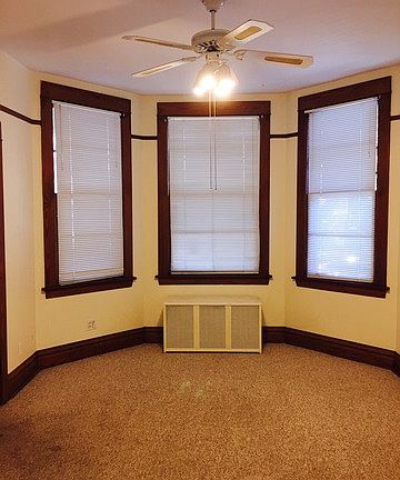 2nd image of 1841 W School St #1065