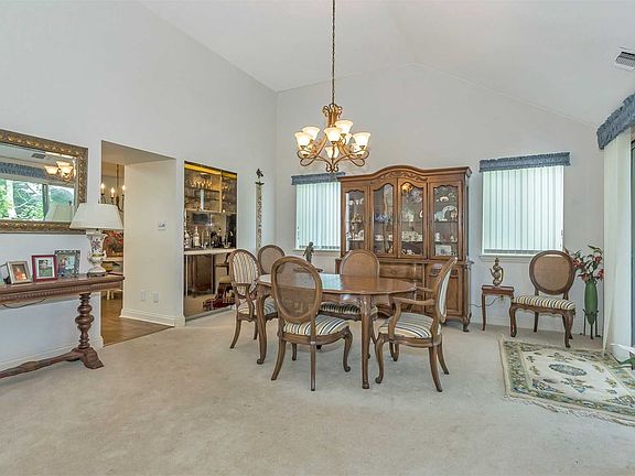 3rd image of 406 Harborview Ct