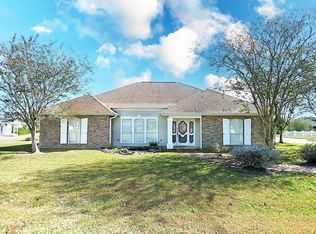 1403 E Camellia Dr, Thibodaux, LA 70301