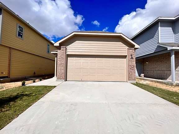 3rd image of 10415 Green Lake Dr