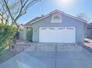 7427 W Sanna St, Peoria, AZ 85345