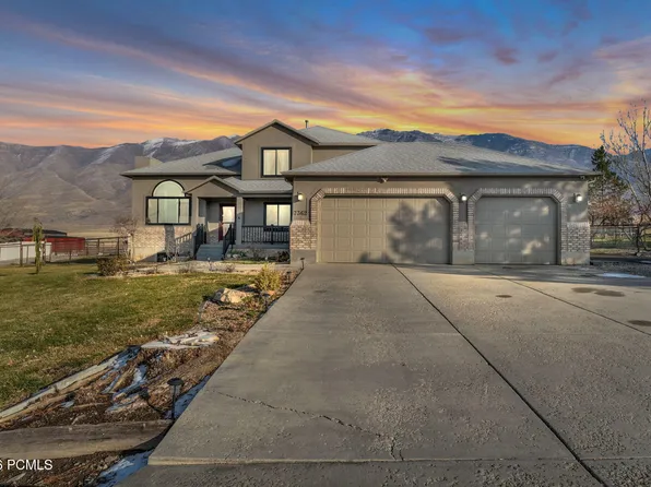 7362 Foothill Dr, Tooele, UT 84074