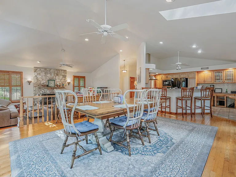 6 Bay Dr — Photo 7