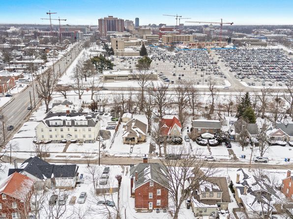 lexington-kentucky-77559438 picture