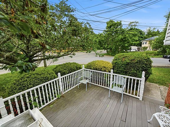3rd image of 175 Candlewood Road