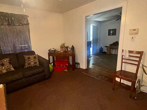 3rd image of 966 Wilmar Dr