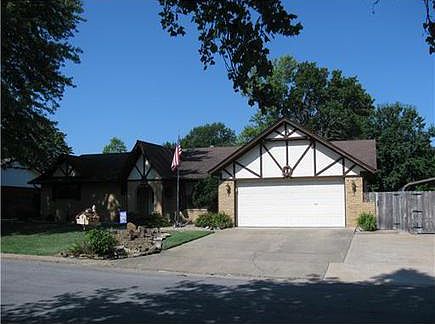 1st image of 510 N Driftwood Ln