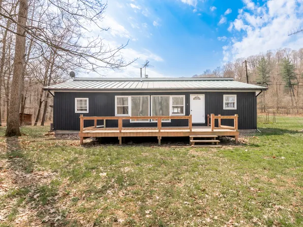 3299 W Wheeler Hollow Rd, Vallonia, IN 47281