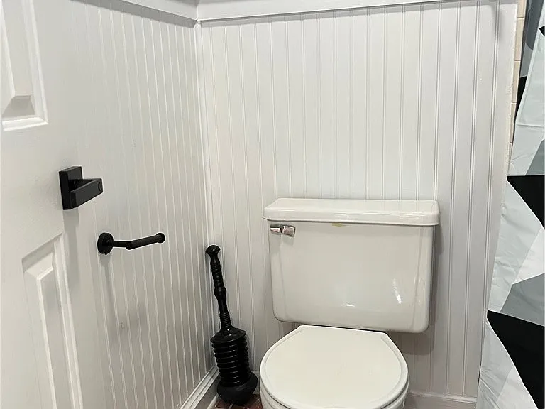 2105 Wexford Oaks Ct — Photo 20