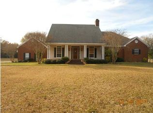 987 Gore Rd, Jackson, MS 39212