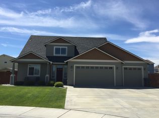 331 J St SE, Ephrata, WA 98823